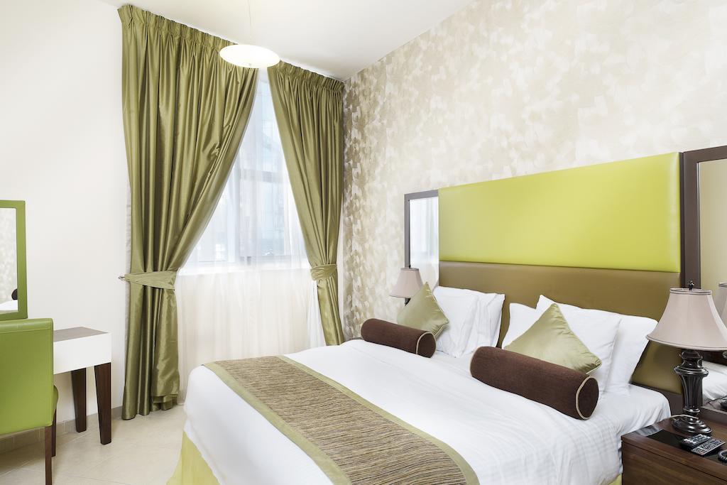 Al Waleed Palace Hotel Apartment Al Barsha Dubai Exterior photo