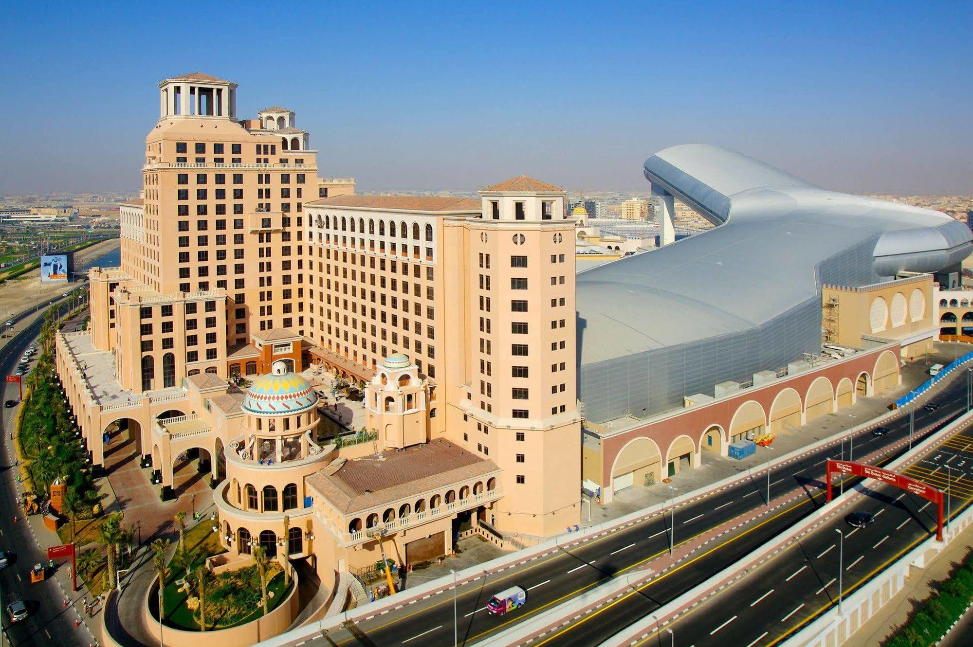 Al Waleed Palace Hotel Apartment Al Barsha Dubai Exterior photo