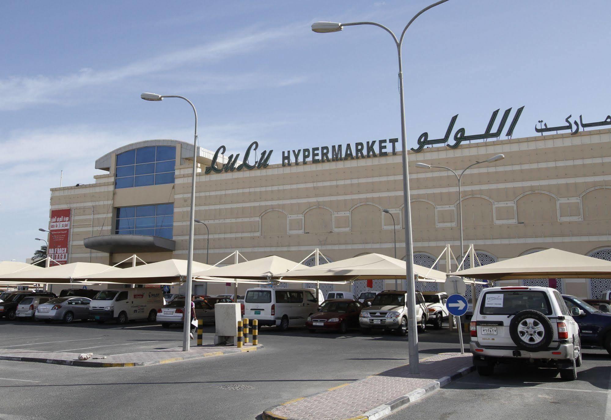 Al Waleed Palace Hotel Apartment Al Barsha Dubai Exterior photo