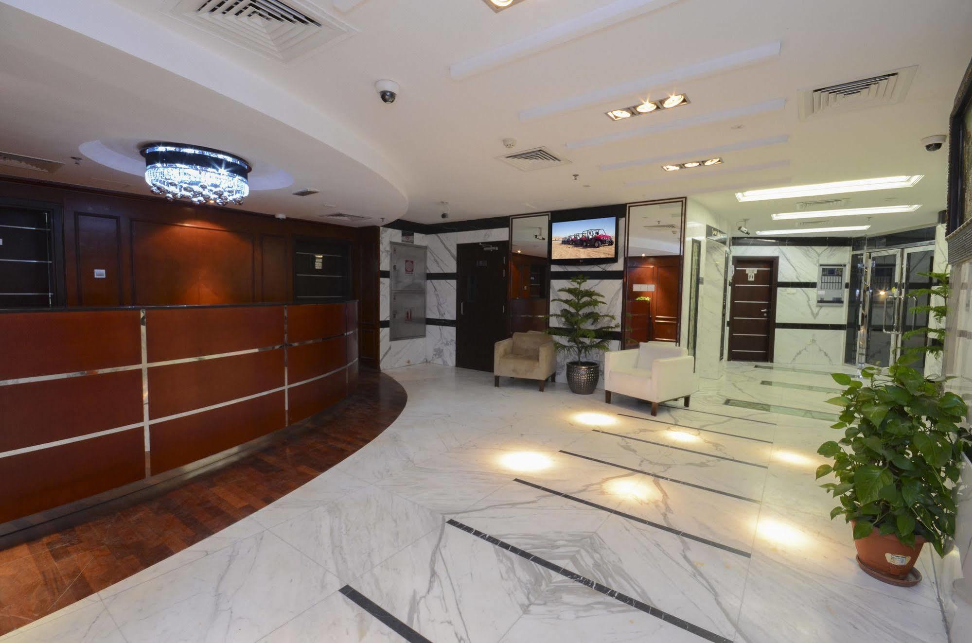 Al Waleed Palace Hotel Apartment Al Barsha Dubai Exterior photo